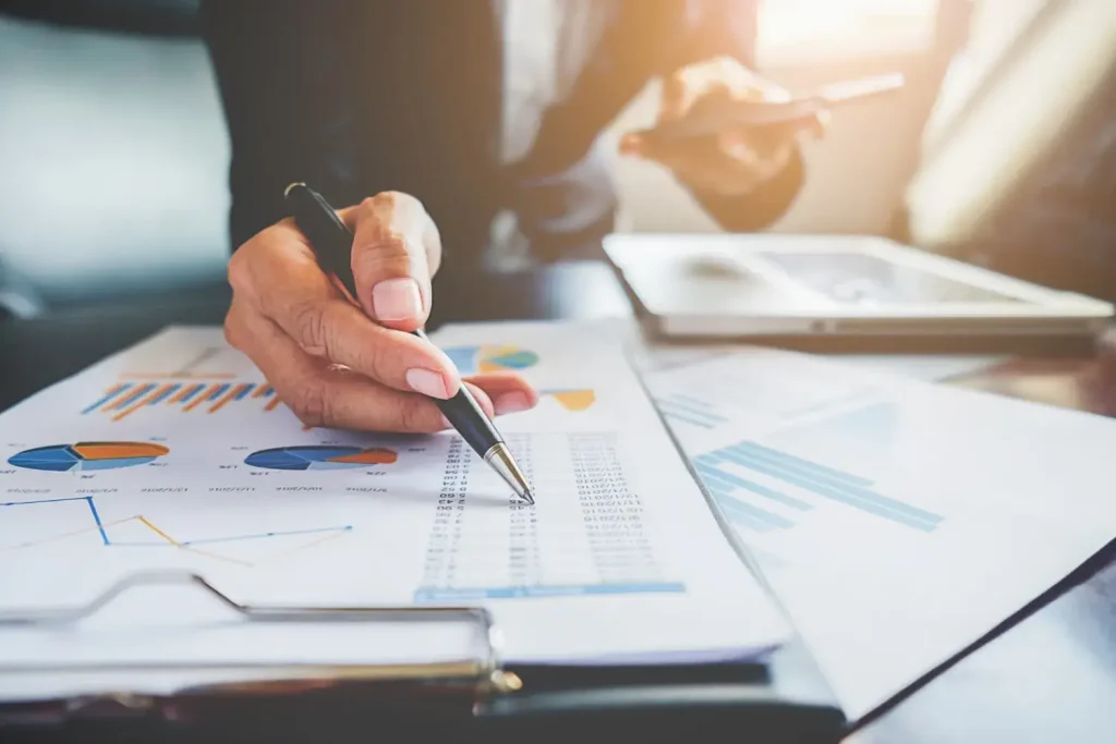 חשבונות חודשיים